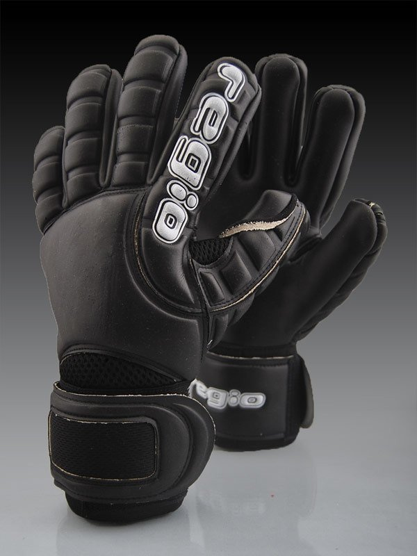 Regio Logo GIGA GRIP NEGATIVE BLACK GLOVES