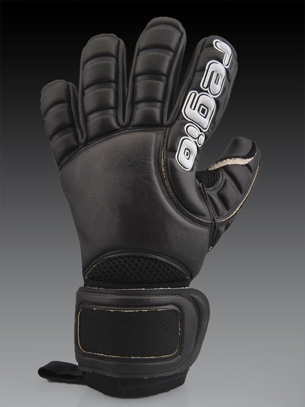 Regio Logo GIGA GRIP NEGATIVE BLACK GLOVES